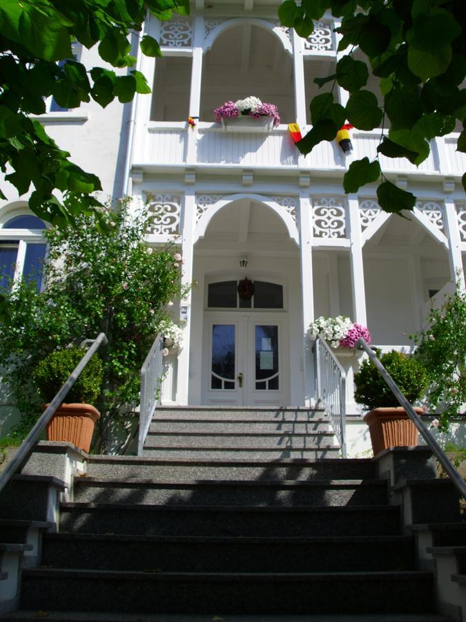 Apartments Haus Eintracht Sellin Exterior foto